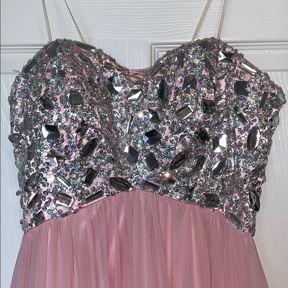 Nox Anabel Light Pink Prom Homecoming Dress - Picture 2 of 8